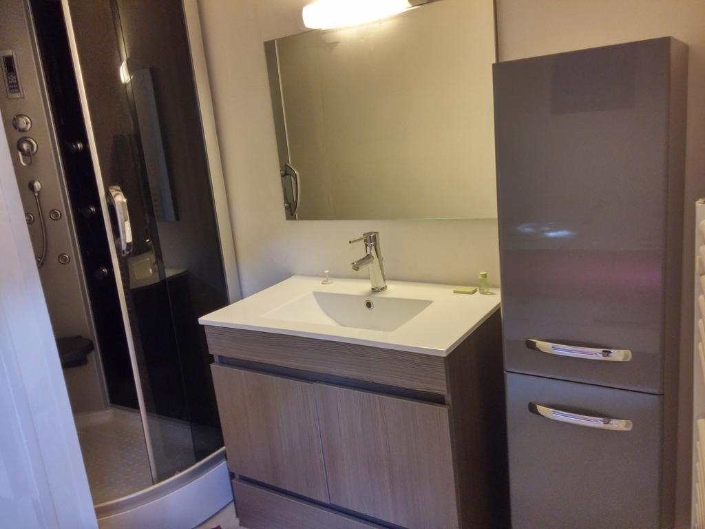 Appartements Cote Pont Vieux-Self Check-In การ์กาซอน ภายนอก รูปภาพ